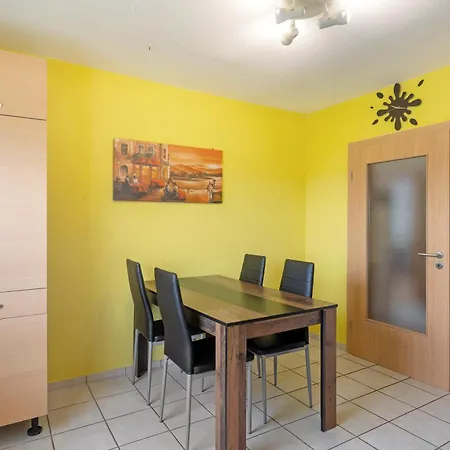 Eva Διαμέρισμα *